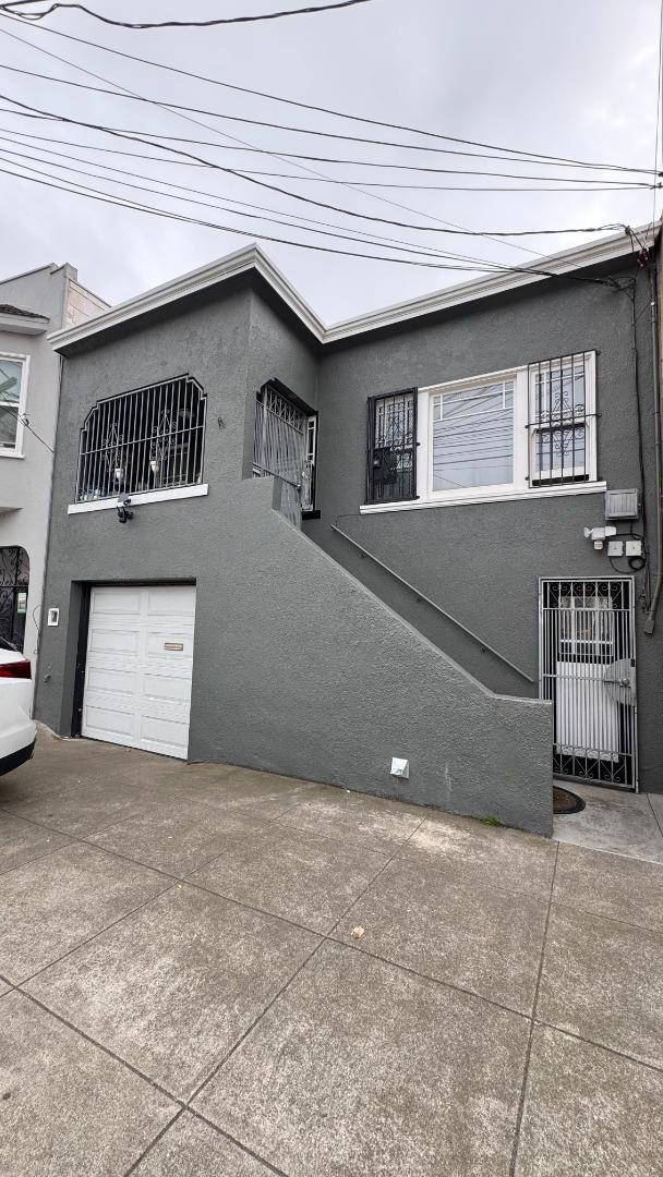 89 Farallones Street Property Photo 22