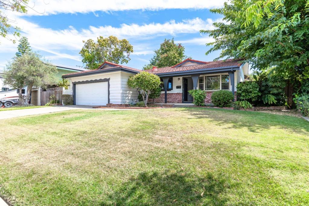 3370 Suncrest Avenue Property Photo 2