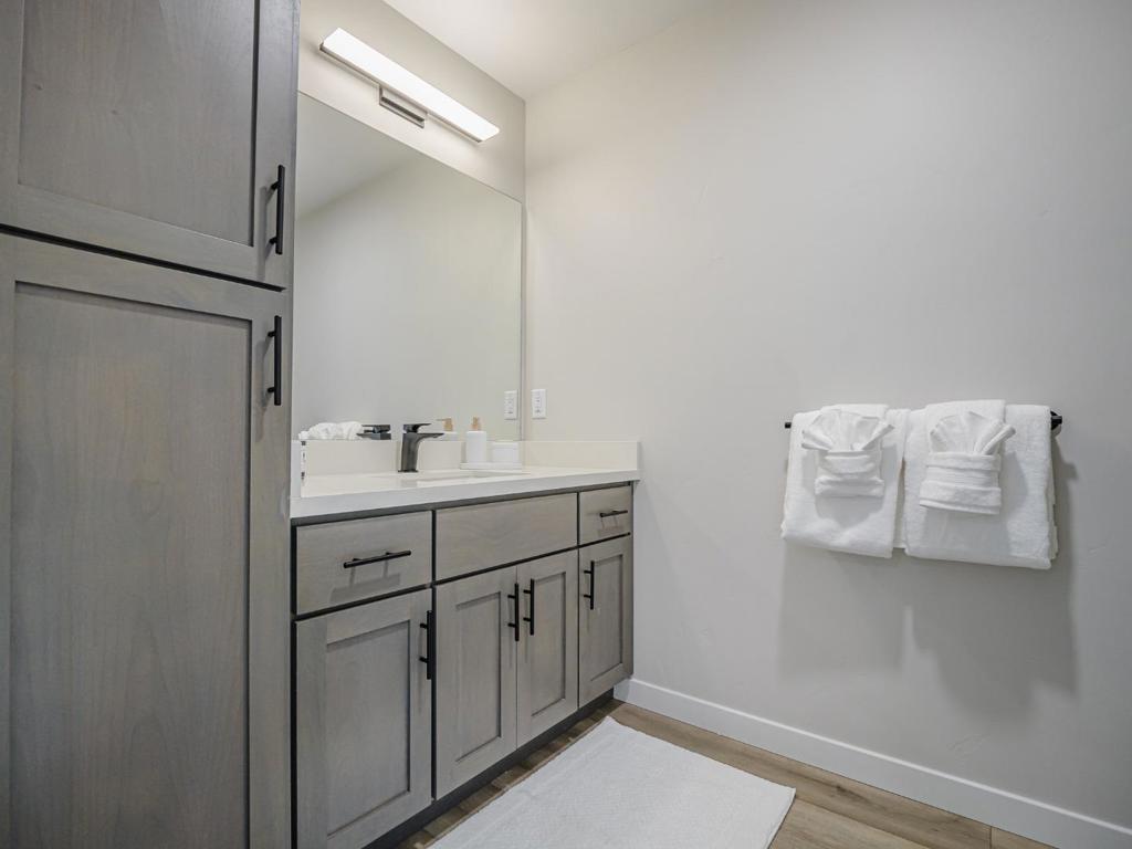 111 Aptos Village Way 3 Property Photo 20