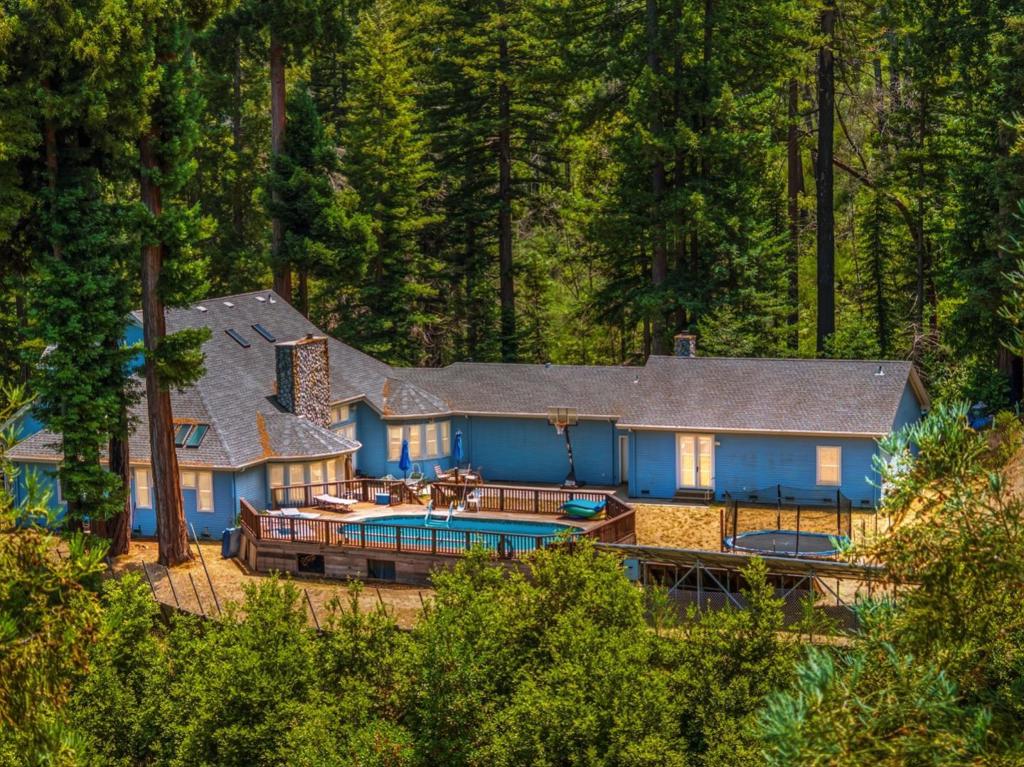 16595 Jamison Creek Road Property Photo 2