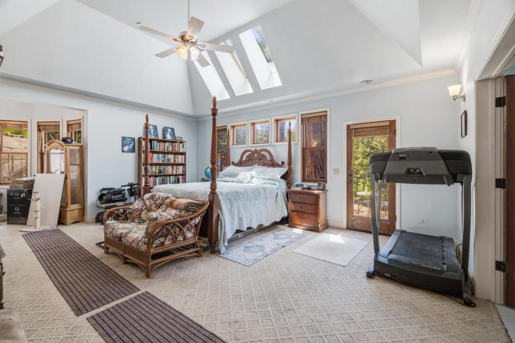 16595 Jamison Creek Road Property Photo 10