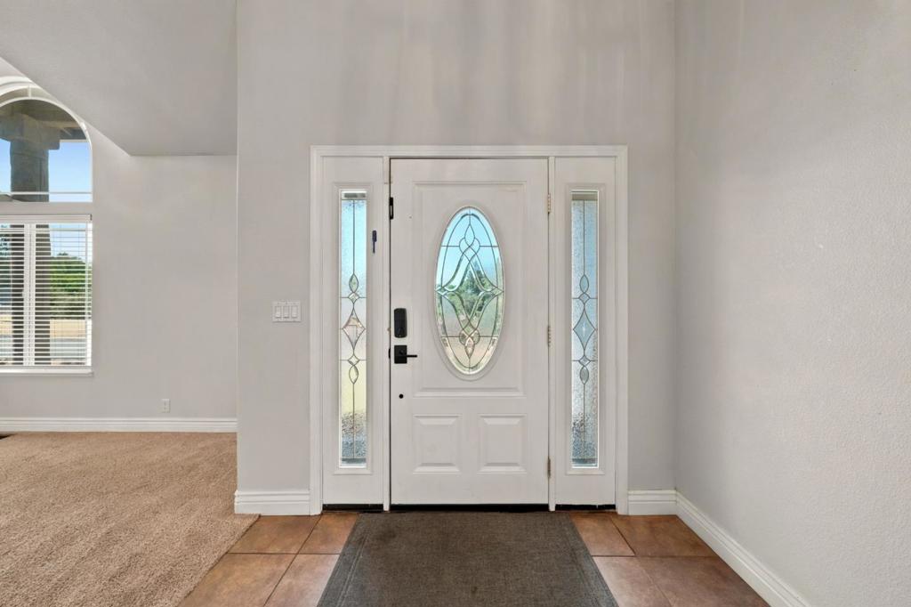 9932 Fairway Drive Property Photo 9