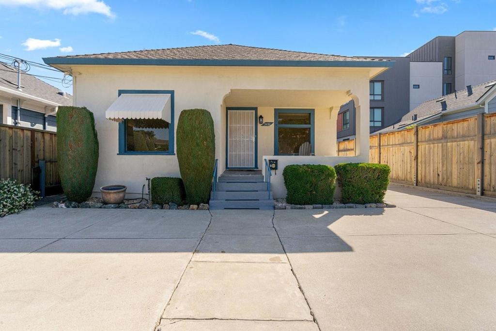 3430 The Alameda Property Photo 1