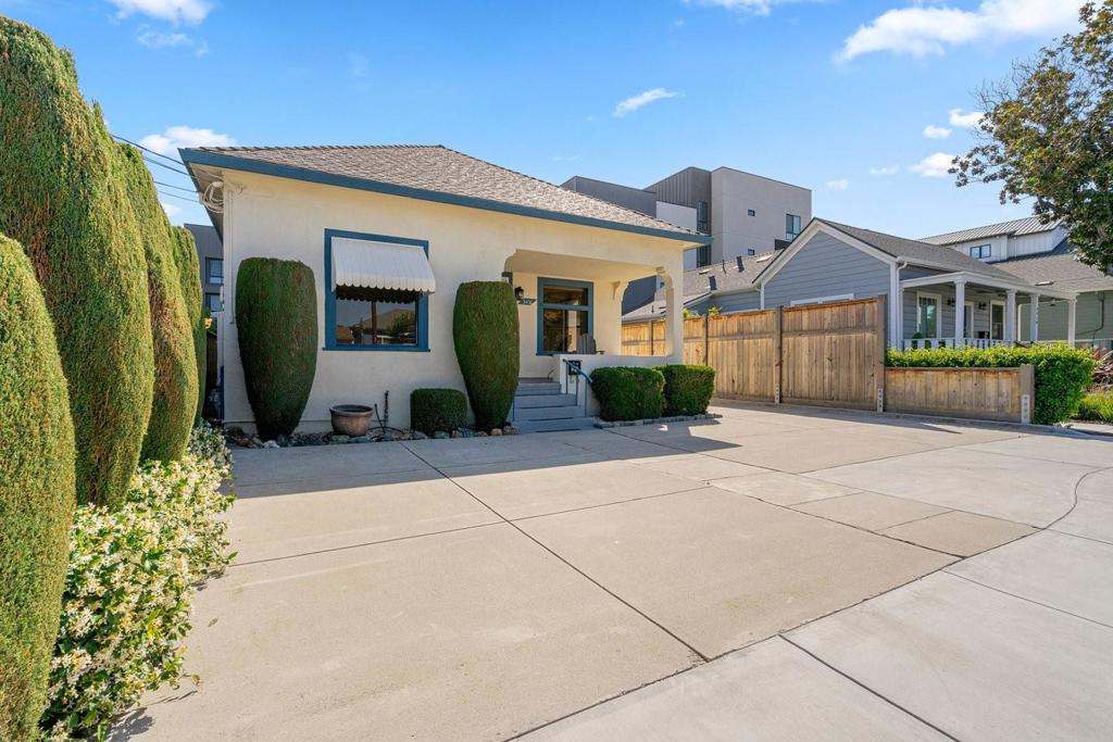 3430 The Alameda Property Photo 2