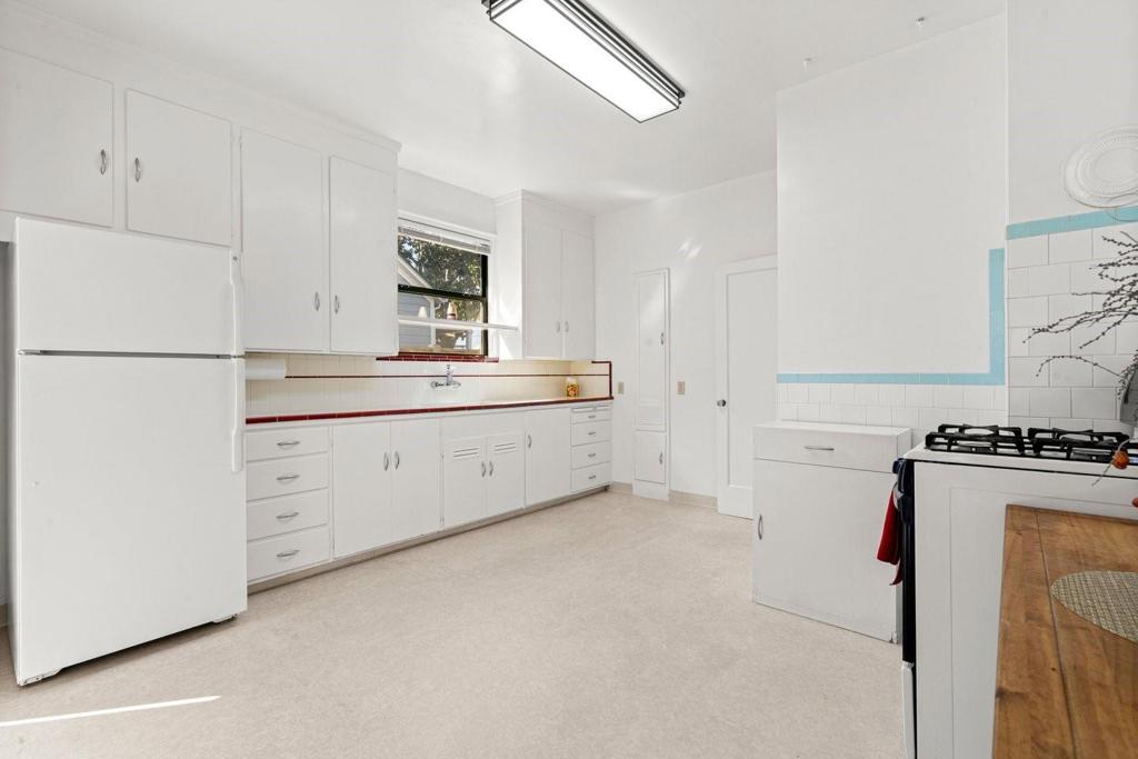 3430 The Alameda Property Photo 8