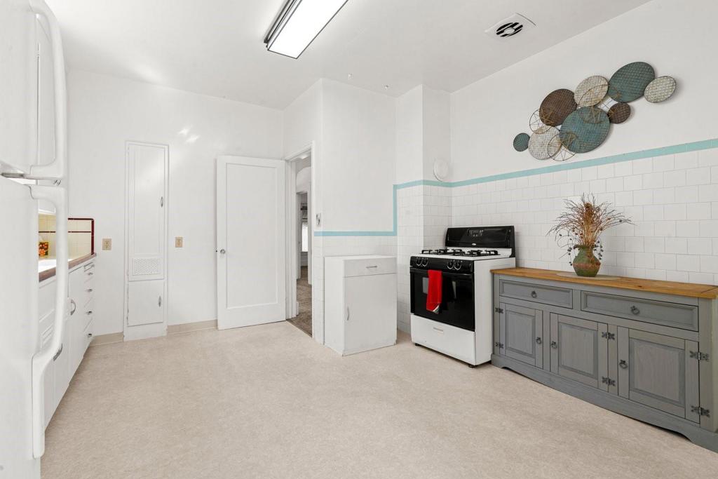 3430 The Alameda Property Photo 9