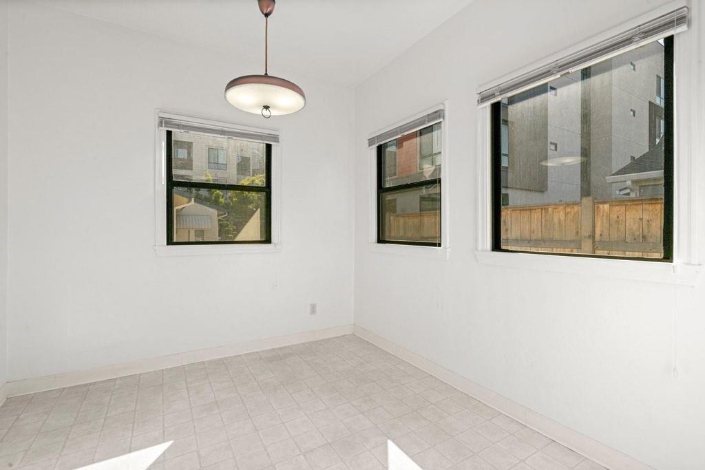 3430 The Alameda Property Photo 11
