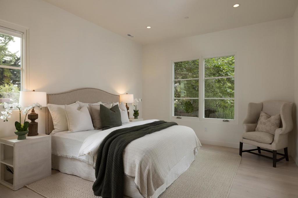 26047 Atherton Drive Property Photo 18
