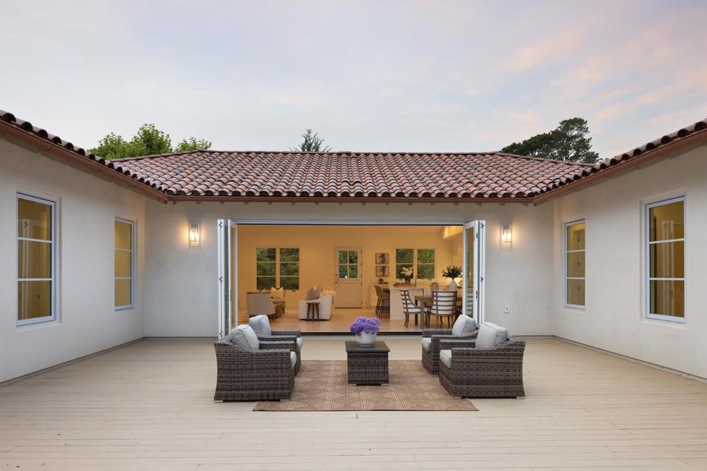 26047 Atherton Drive Property Photo 24