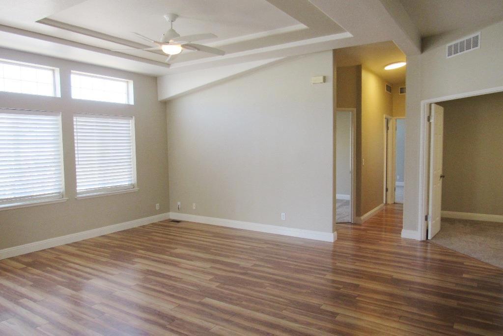 1225 Vienna Drive 357 Property Photo 4