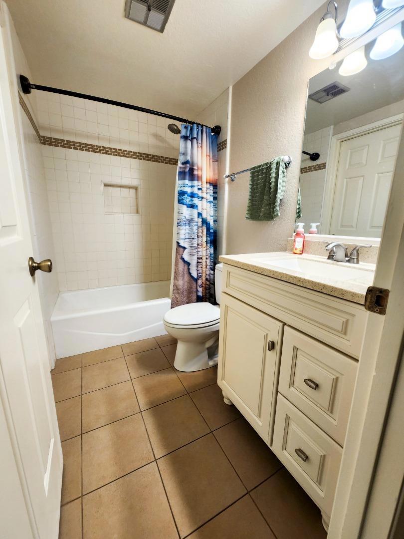 131 La Crosse Drive Property Photo 28