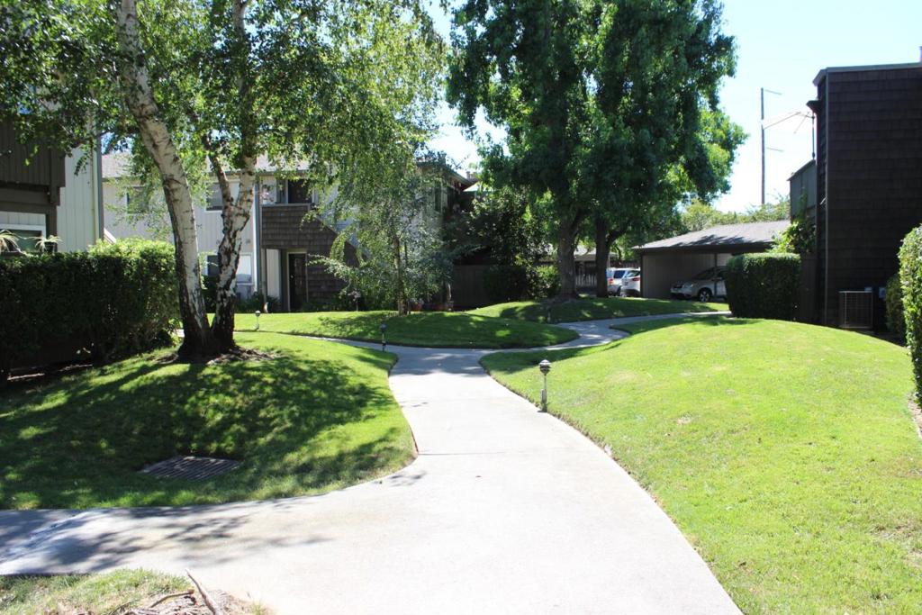 131 La Crosse Drive Property Photo 29