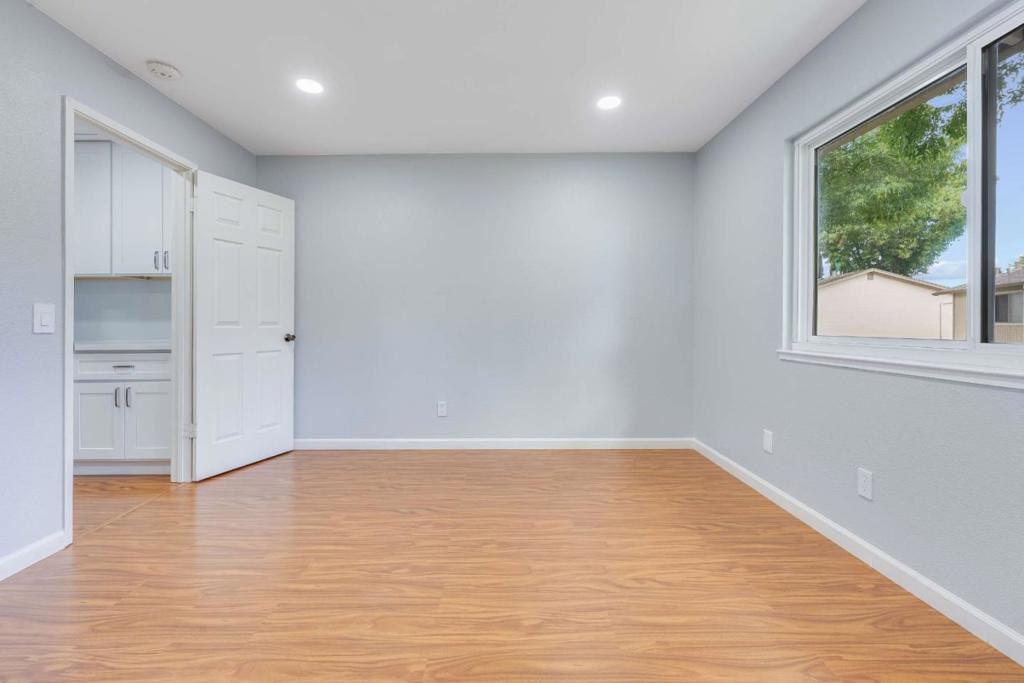 3696 Woodbine Way Property Photo 27