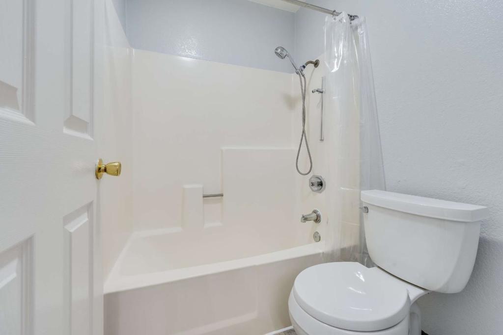 3696 Woodbine Way Property Photo 29