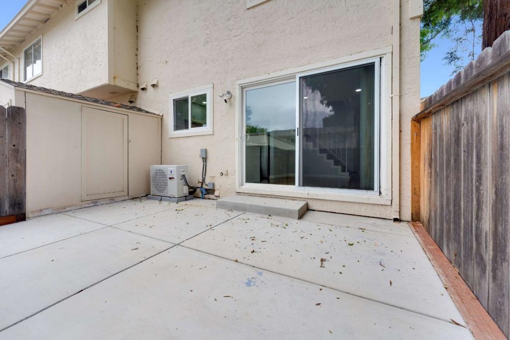 3696 Woodbine Way Property Photo 38