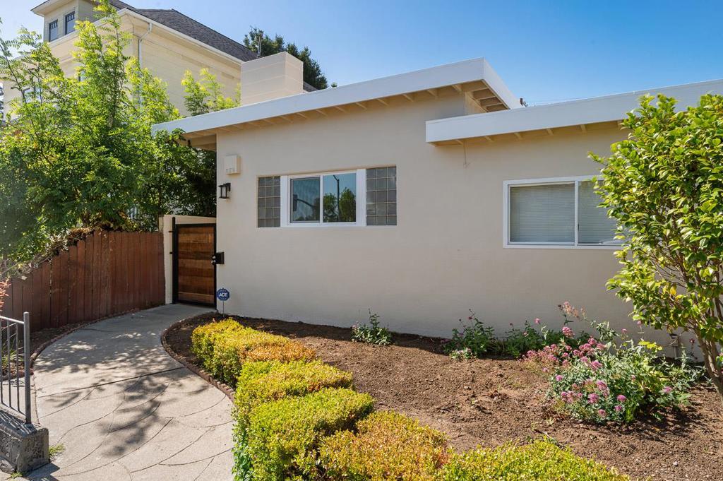841 Georgia Street Property Photo 4
