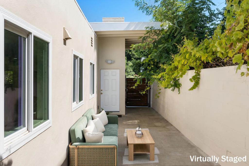 841 Georgia Street Property Photo 5
