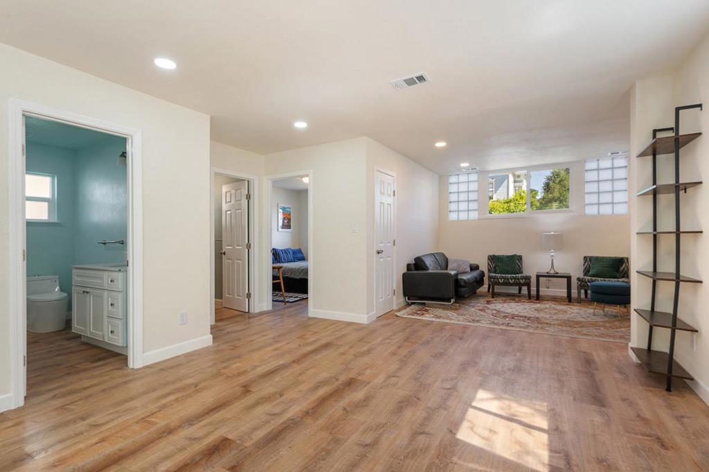 841 Georgia Street Property Photo 19