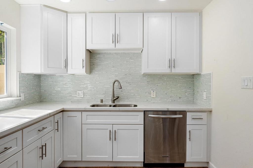 841 Georgia Street Property Photo 25
