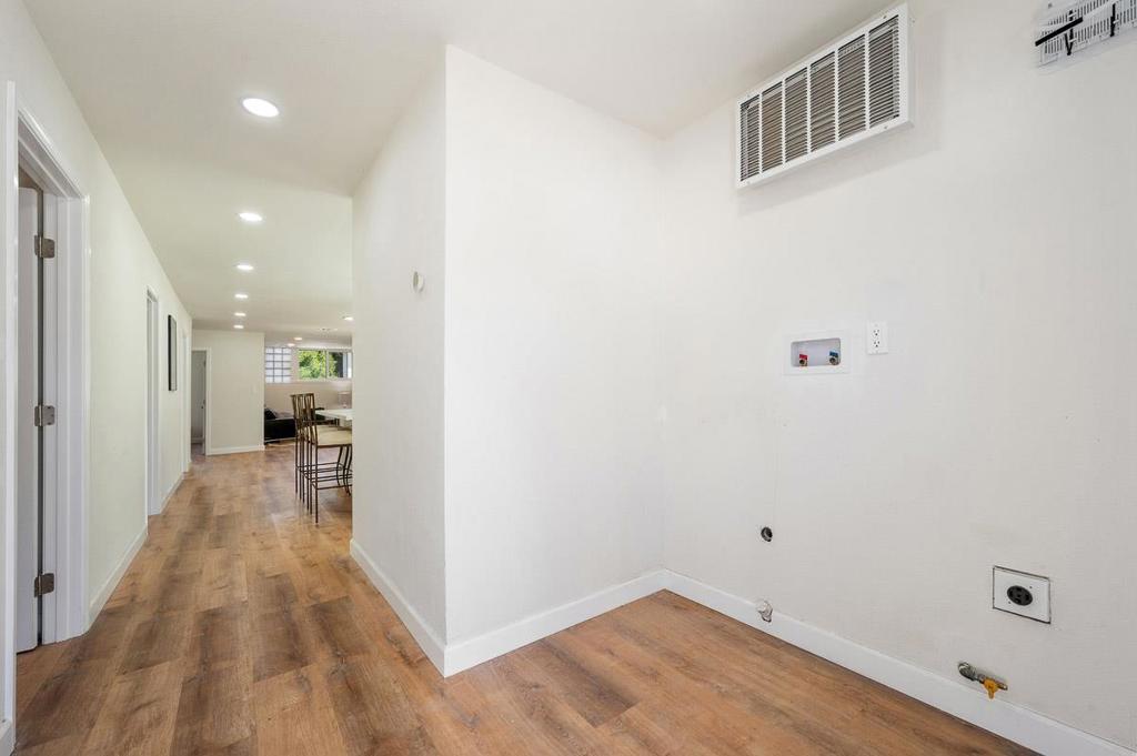 841 Georgia Street Property Photo 37
