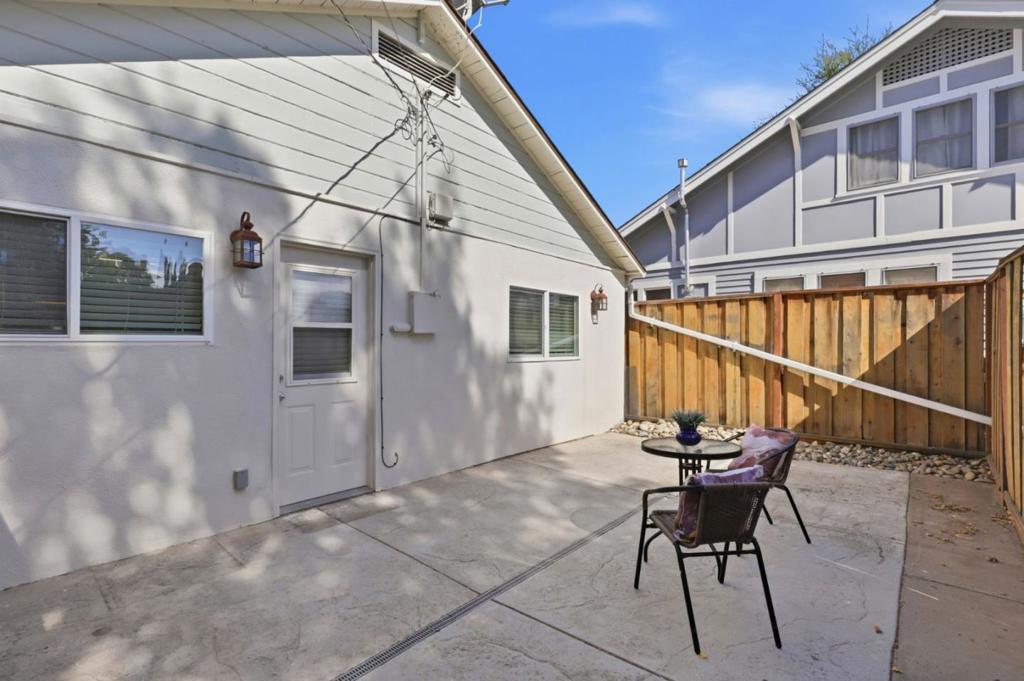 194 4th Street Property Photo 38