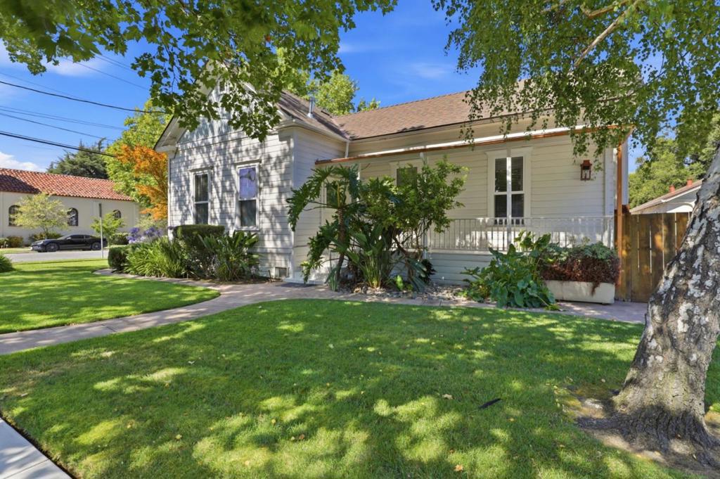 194 4th Street Property Photo 41