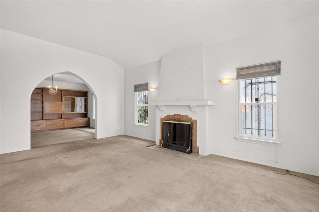 3526 Brighton Avenue Property Photo 6
