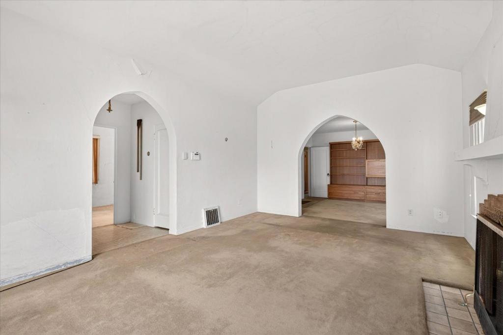 3526 Brighton Avenue Property Photo 7