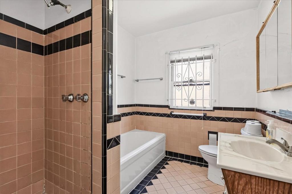 3526 Brighton Avenue Property Photo 16