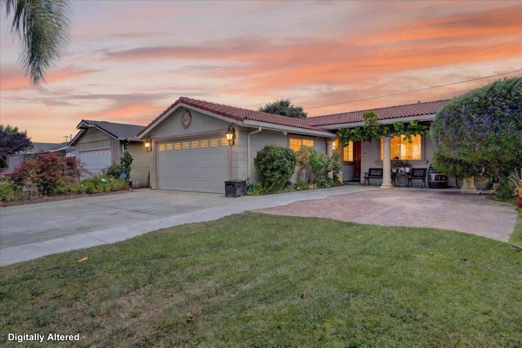990 Sinbad Avenue Property Photo 2