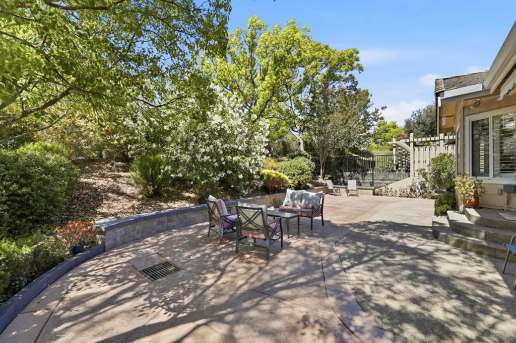8762 Mccarty Ranch Drive Property Photo 28