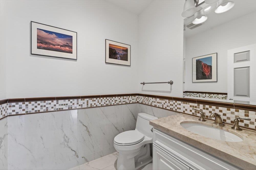 1336 Cordilleras Avenue Property Photo 12