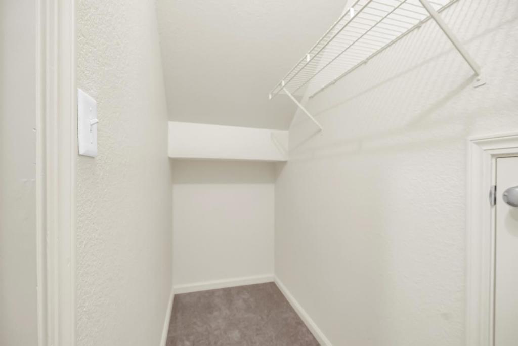 4641 Hampton Falls Place Property Photo 36