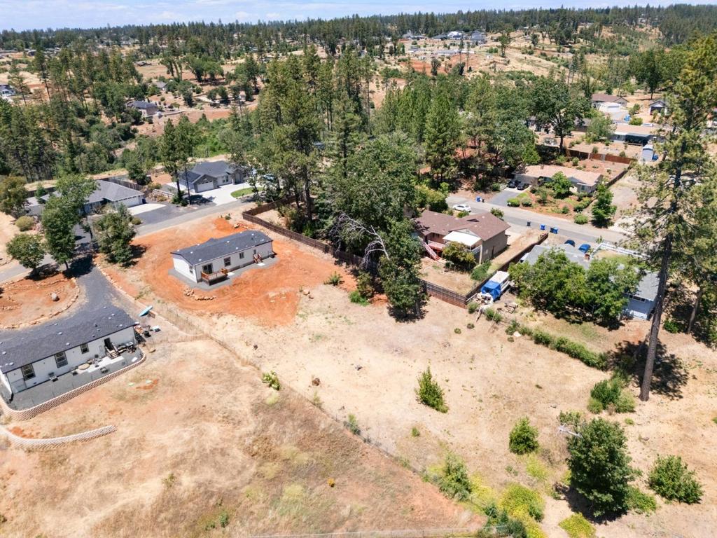 5570 De Sante Lane Property Photo 22