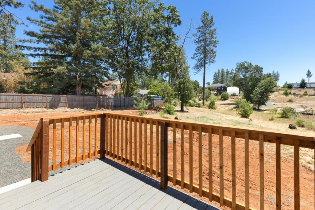 5570 De Sante Lane Property Photo 27