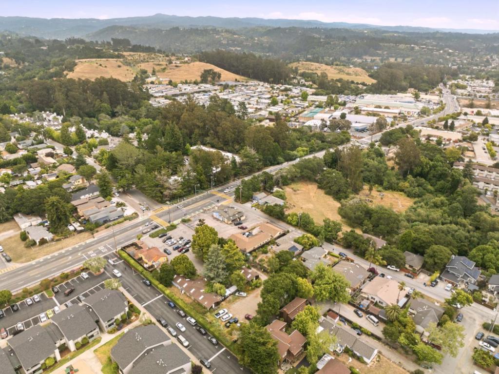 2650 Soquel Drive Property Photo 3