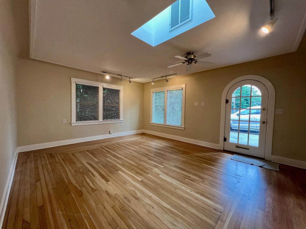 2745 Porter Street Property Photo 4