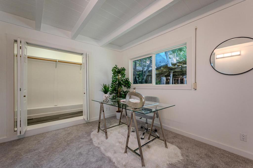 339 Kings Road Property Photo 25