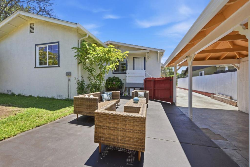 1654 D Street Property Photo 37