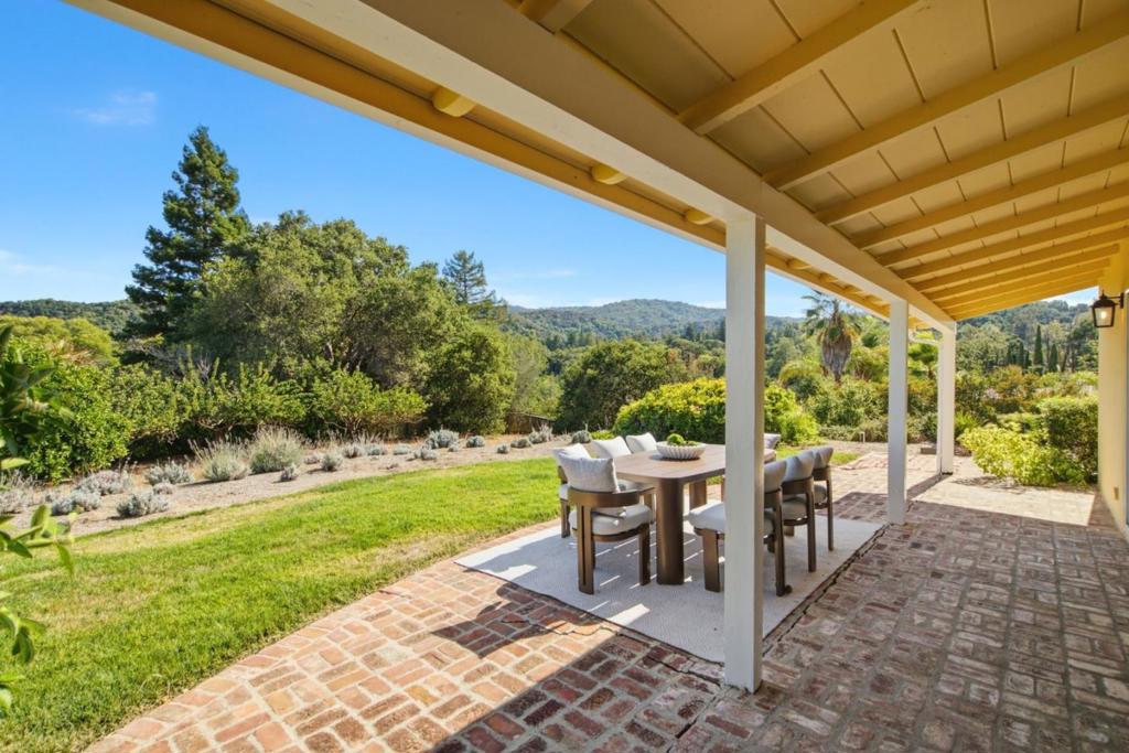 25900 Vinedo Property Photo 23