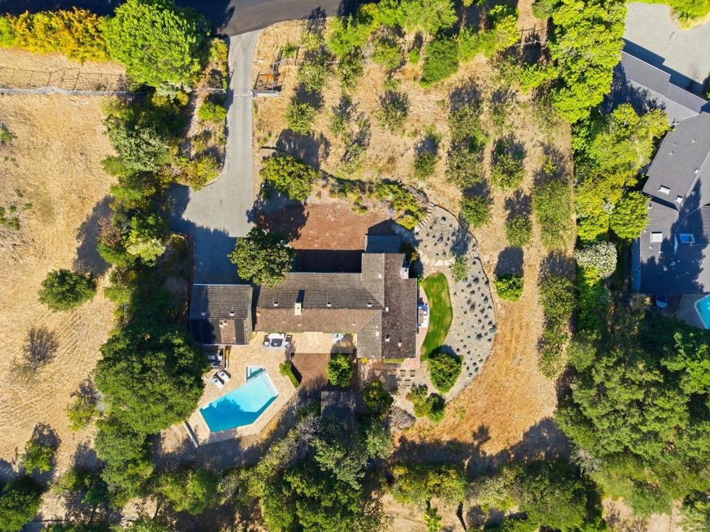 25900 Vinedo Property Photo 47