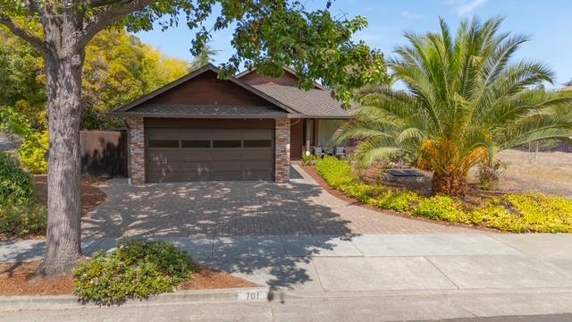 701 Christine Drive Property Photo 1