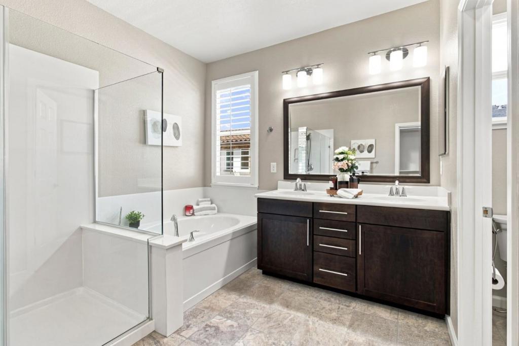 384 Misty Circle Property Photo 25