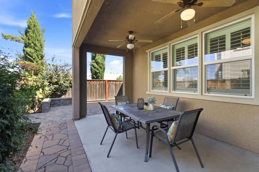 384 Misty Circle Property Photo 31