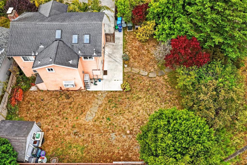 ML82053206 Property Photo 4