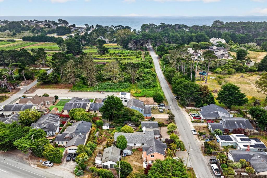 ML82053206 Property Photo 28