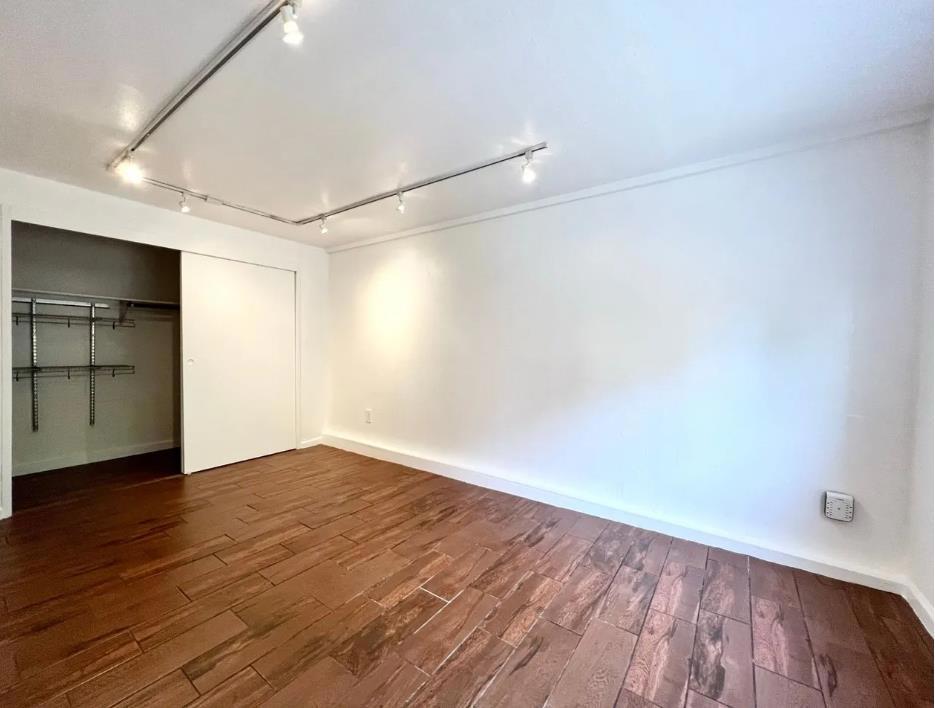 ML82053206 Property Photo 53