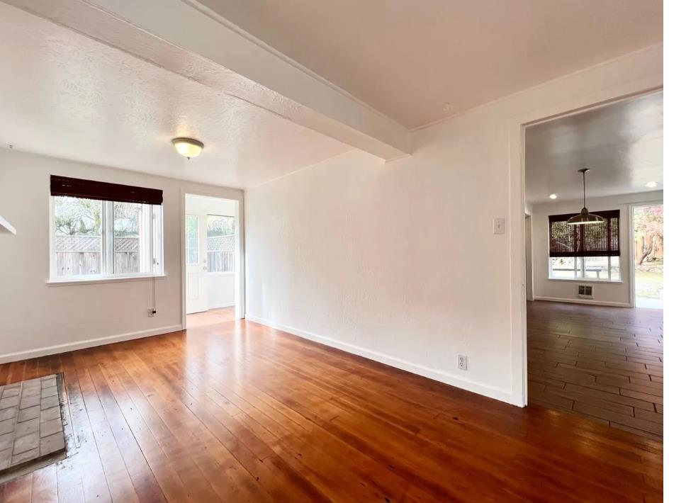 ML82053206 Property Photo 57