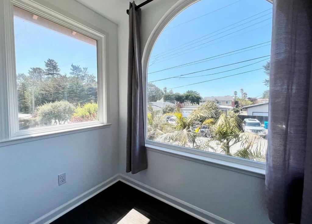 ML82053206 Property Photo 76