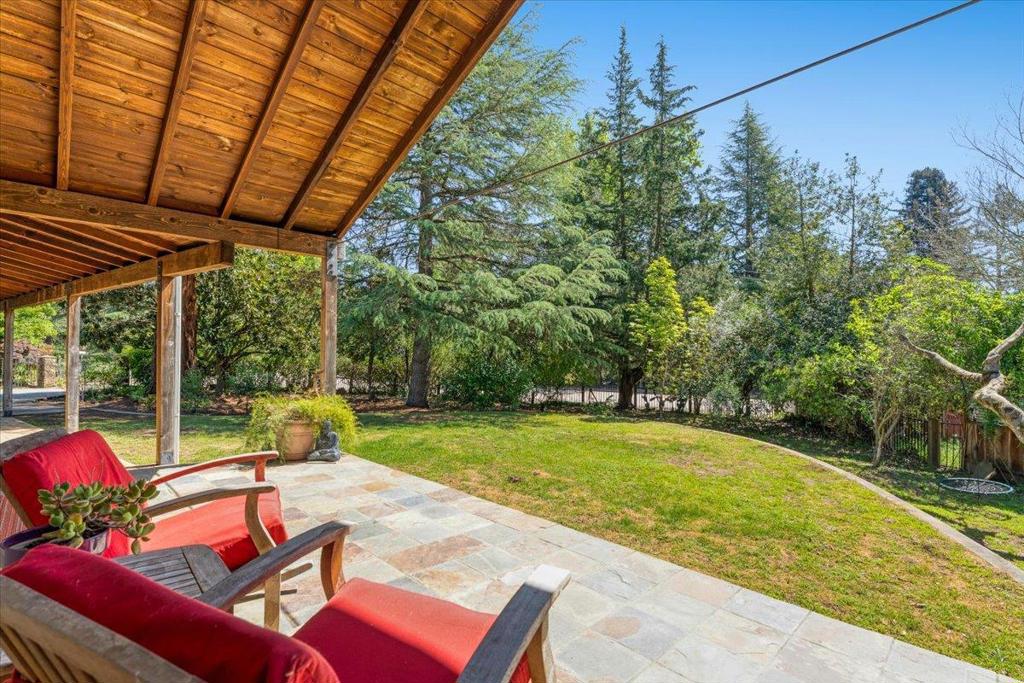 11 Eureka Canyon Road Property Photo 3